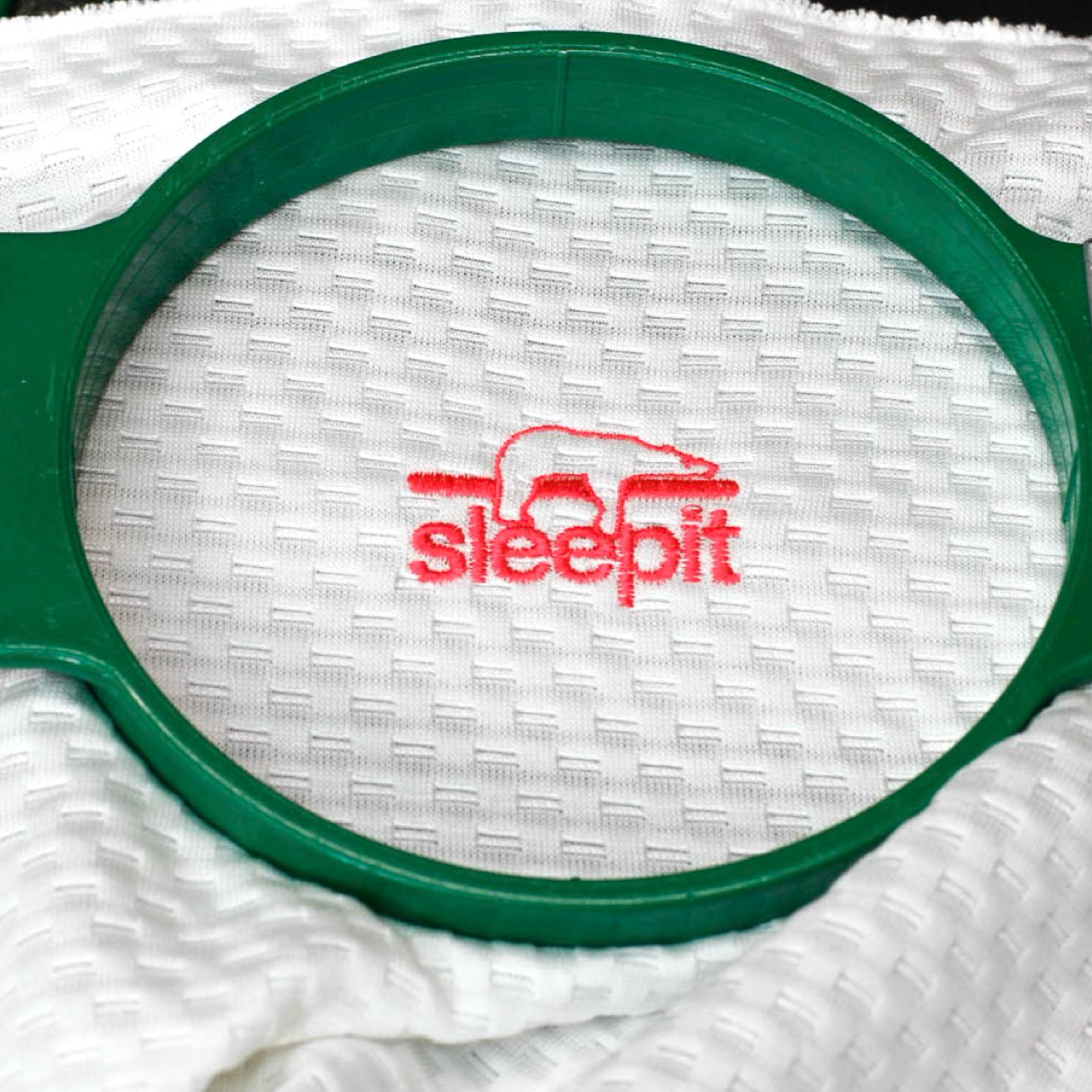 Sleepit logo creation on ergonomic pillow manufacture Organic cotton sleepit 2024